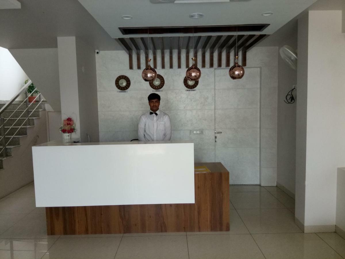 ג'איפור Hotel The Lighthouse מראה חיצוני תמונה